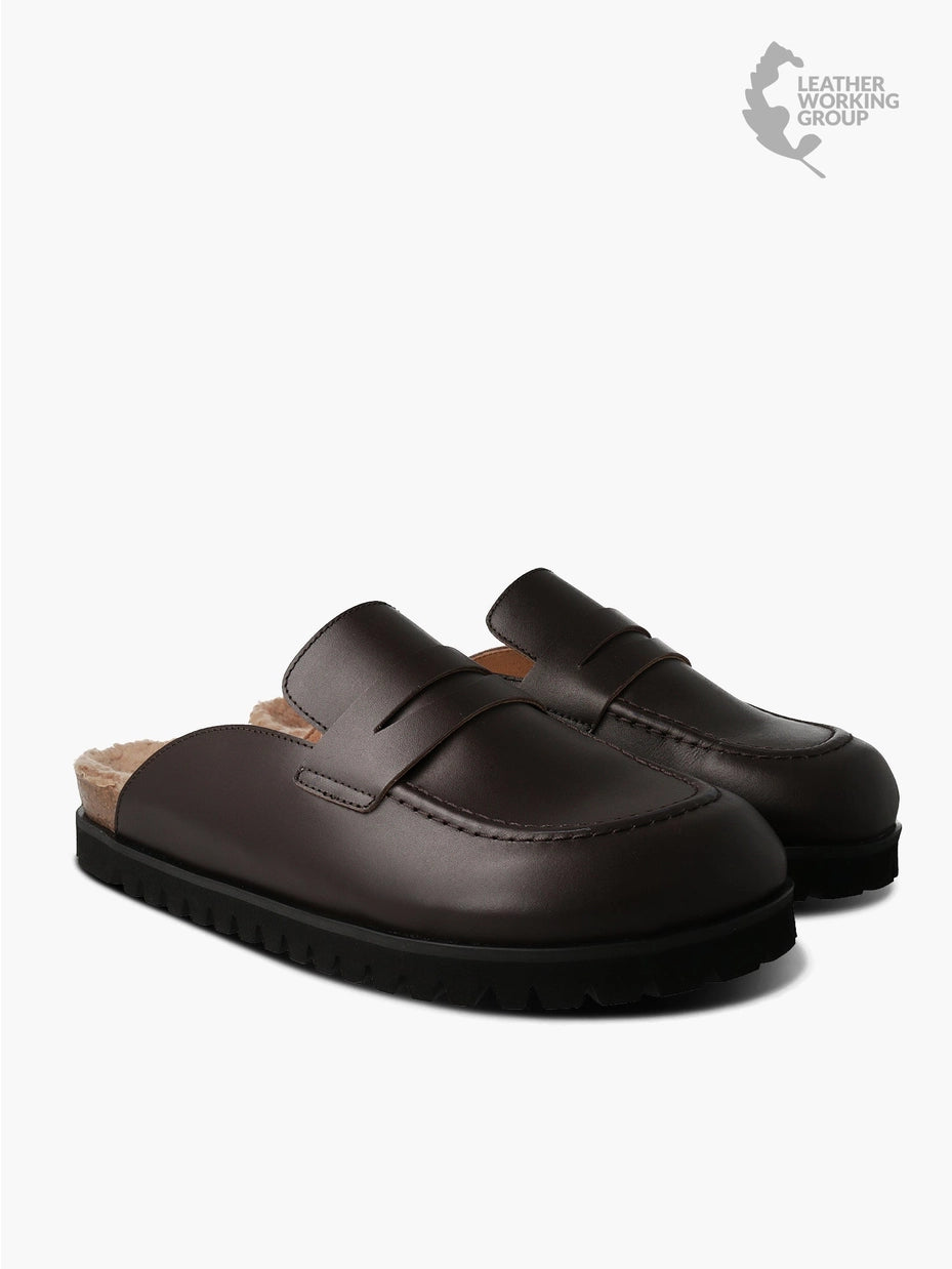 Lois Sheepskin Dark Brown Unisex Head Clogs