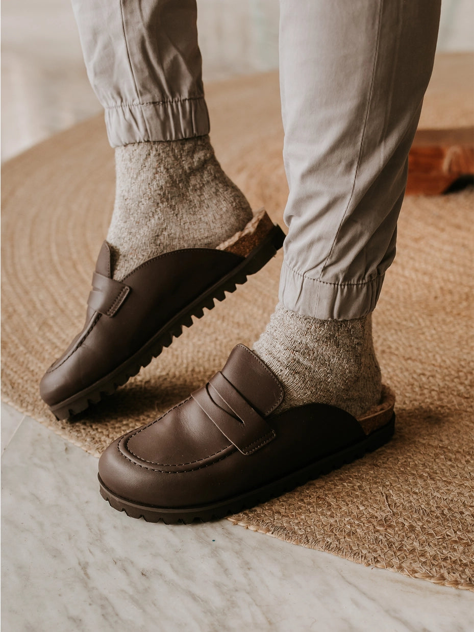 Lois Sheepskin Dark Brown Unisex Head Clogs